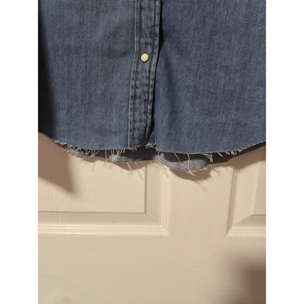 LUCKY BRAND Denim Western Shirt Pearl Snap Raw Hem Sawtooth Style Indigo Blue S - Picture 4 of 10